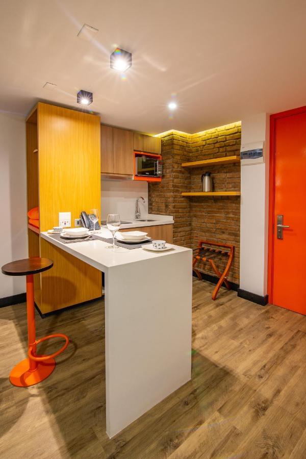 Hostal Boutique Black Cat Santiago del Cile Esterno foto