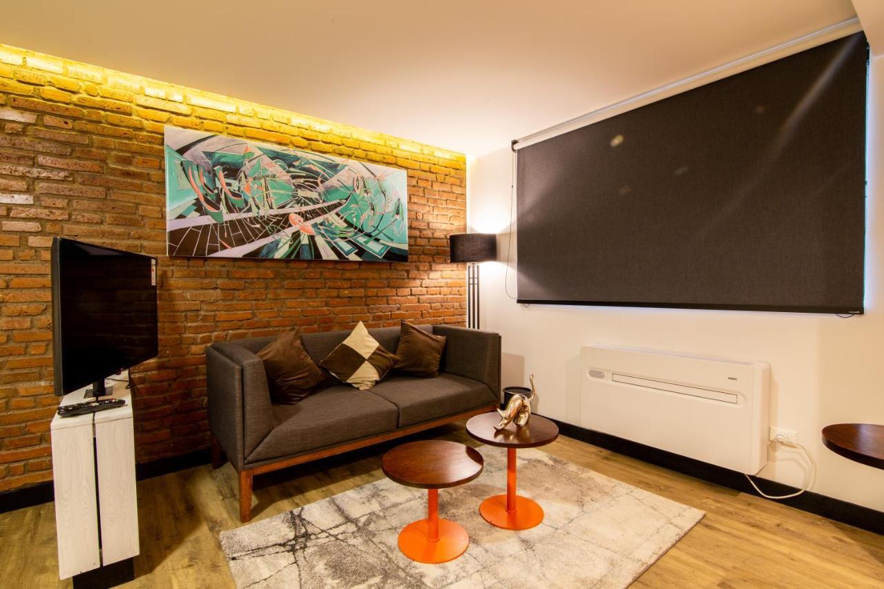 Hostal Boutique Black Cat Santiago del Cile Esterno foto