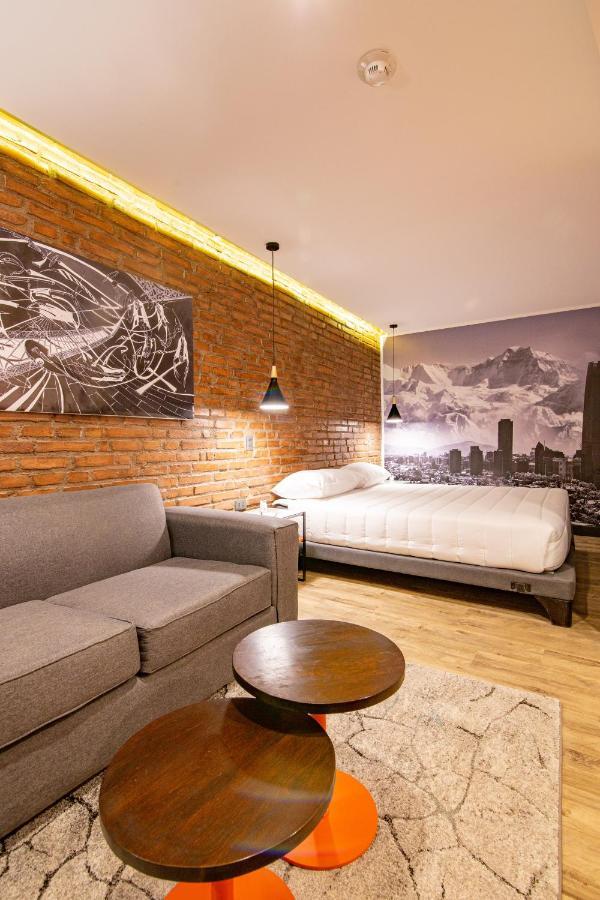 Hostal Boutique Black Cat Santiago del Cile Esterno foto