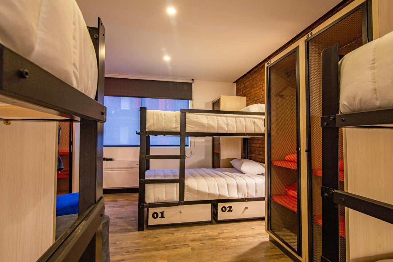 Hostal Boutique Black Cat Santiago del Cile Esterno foto